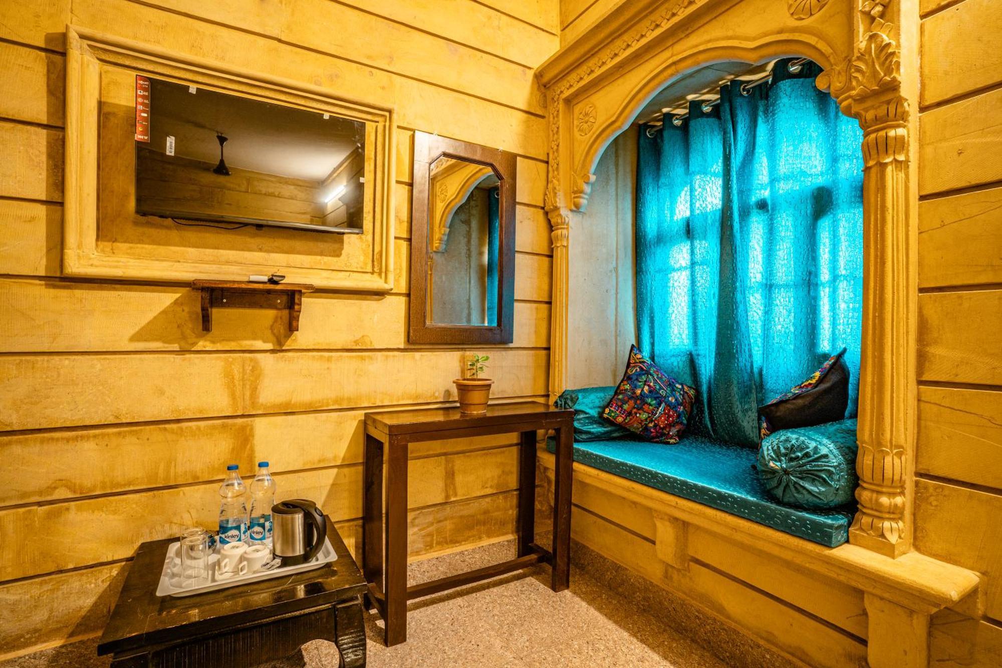 Relax Inn Jaisalmer Bagian luar foto