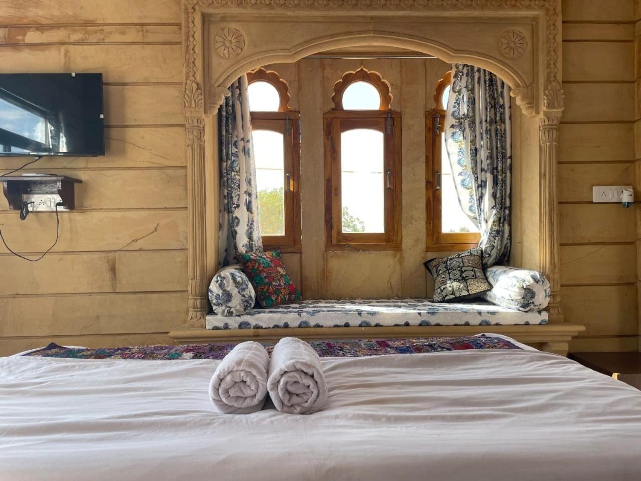 Relax Inn Jaisalmer Bagian luar foto